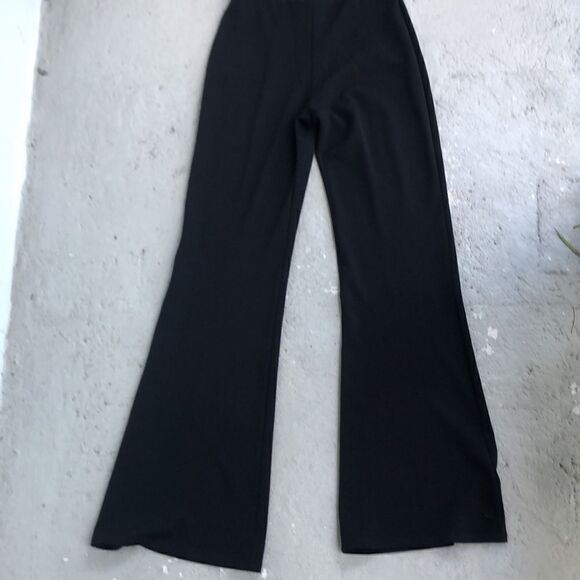 Vizio jumpsuit - Picture 2 of 8